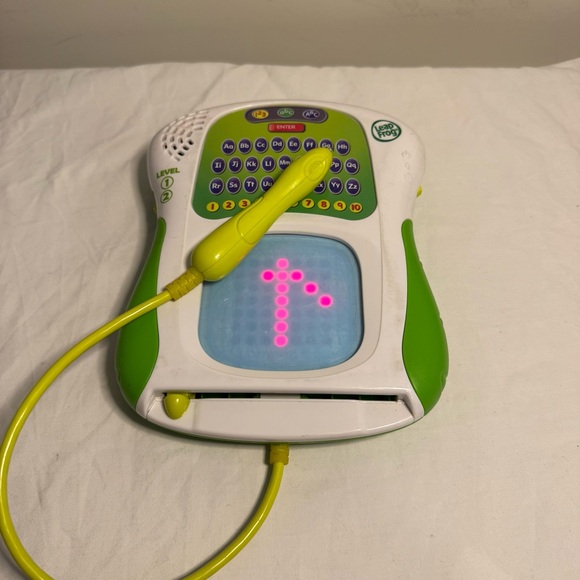 LeapFrog Scribble & Write Learning System Learn To write, Letters And Numbers . - Picture 4 of 6
